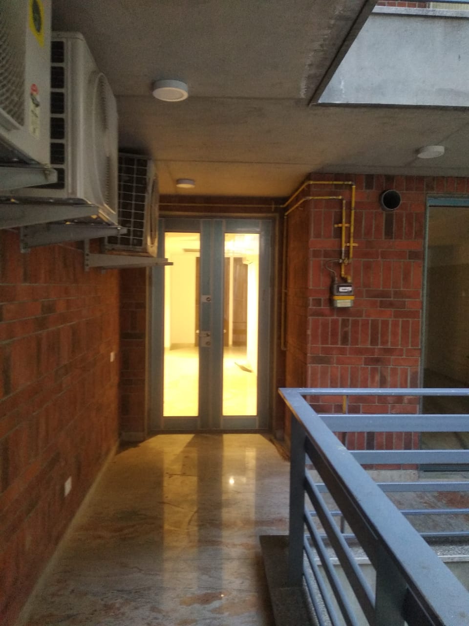 4 BHK BUILDER FLOOR FOR SALE 